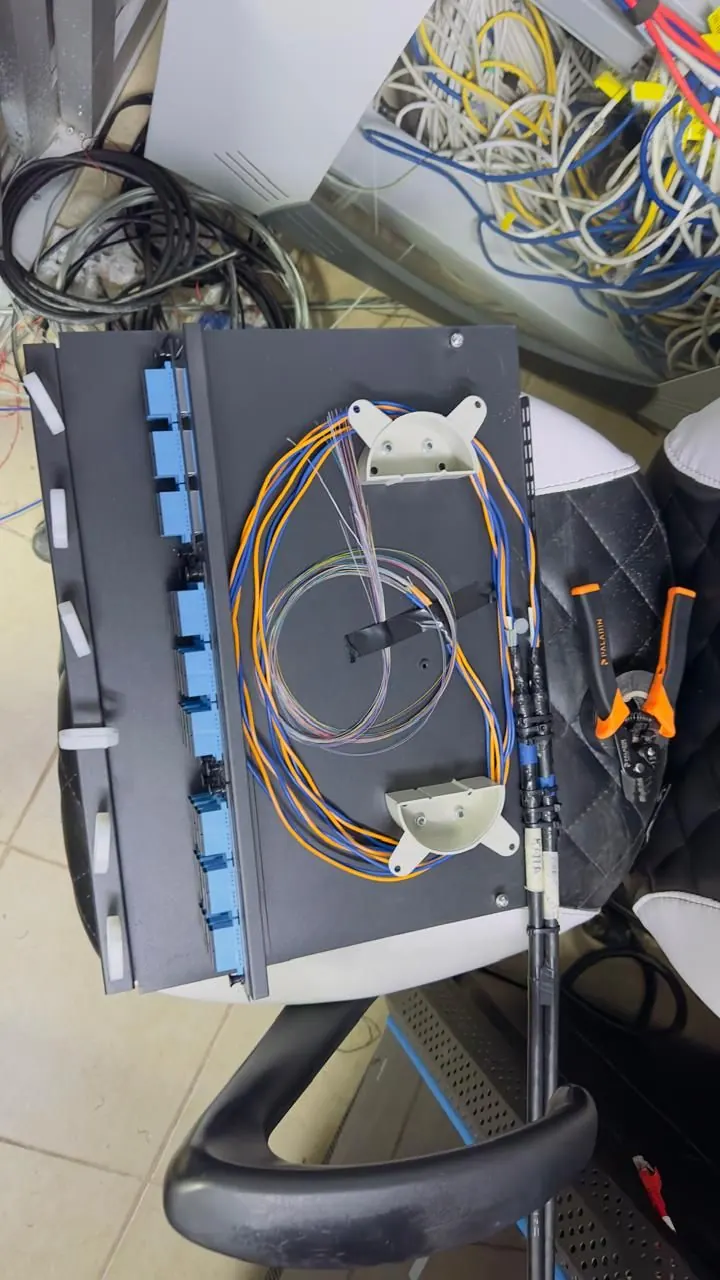 Bandeja de empalmes de fibra